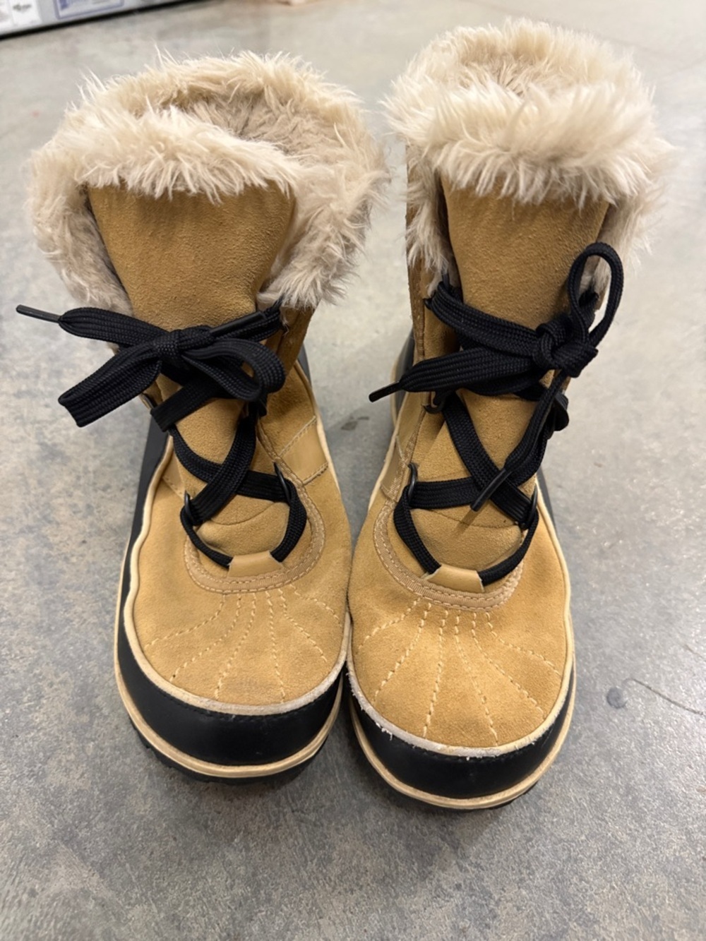 Sorel Tan and Black Faux Fur Winter Boots